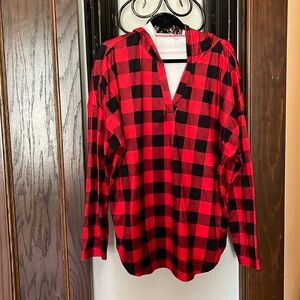 Black and Red Checkered Tshirt Hoodie  2XL